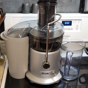 Beeville juice fountain